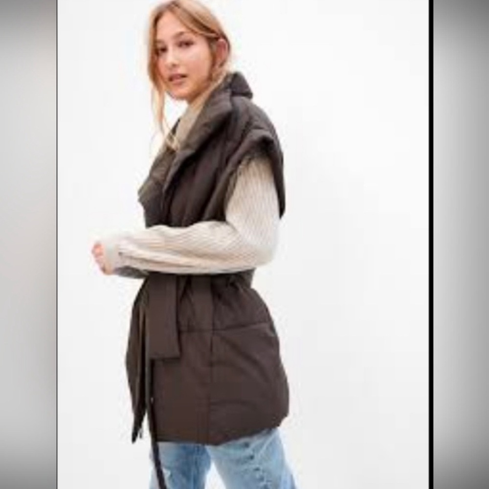 COPY - COPY - NWOT Gap Brown Duvet Wrap Vest XS